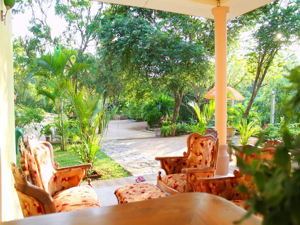 Mount View Hotel Polonnaruwa Exterior photo